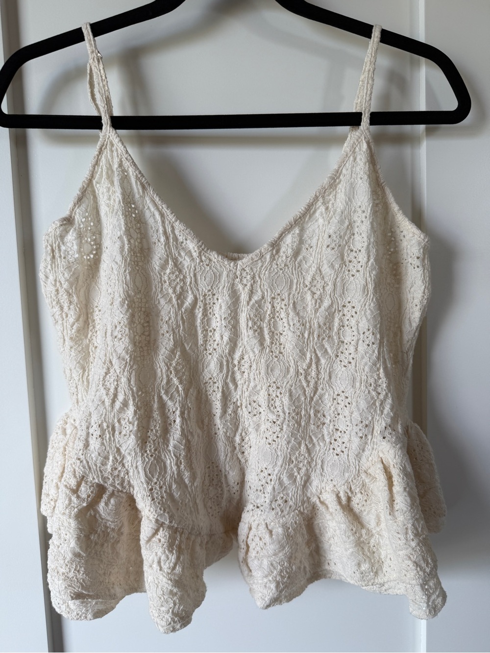Zara Eyelet Ruffle Tank Fairy Large